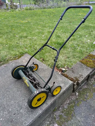Manual Push Lawn Mower (Yard Works), View more