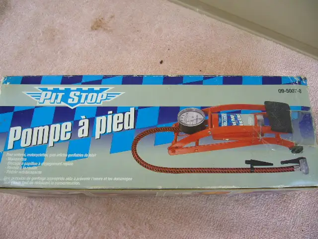 Pit Stop Foot Air Pump. New with accessories.