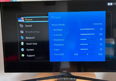 Samsung 50” Full HD Flat Smart TV (J5200 series 5), View more