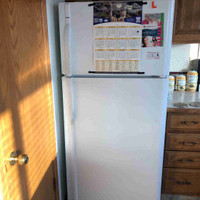 Fridge and stove for sale 
