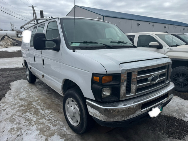 2013 Ford E 250 in Cars & Trucks in Winnipeg