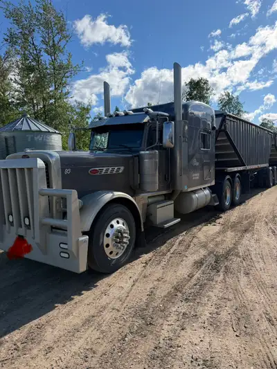 2018 389 Pete, pride and class edition, isx 565 engine, super 40’s, wet kit, fresh cvip, new steer t...