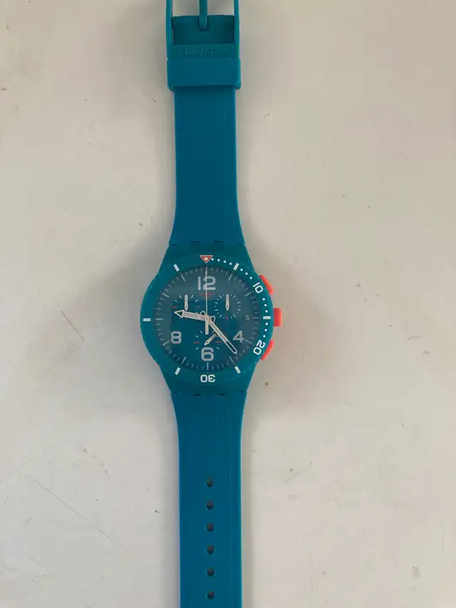 watches/montres in Jewellery & Watches in City of Montréal - Image 3