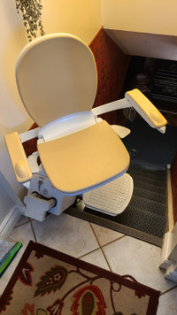 ACORN SUPERGLIDE 130 Stairlift