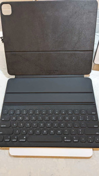 Apple Smart Keyboard Folio for iPad Pro 12.9" (6th/5th Gen)