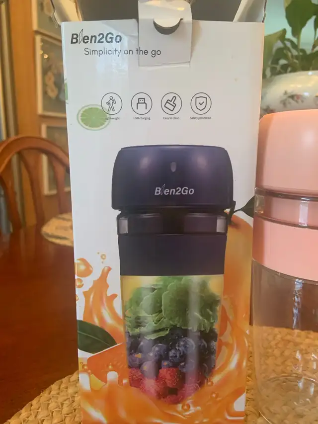 NEW BLEN2GO 300ML  PORTABLE JUICE BLENDER! BRAMPTON in Home Décor & Accents in Mississauga / Peel Region - Image 5