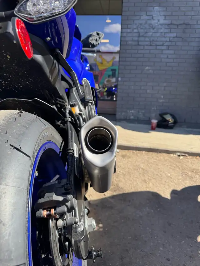 2025 YZF-R1 in Sport Bikes in Edmonton - Image 4