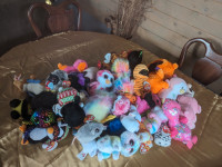 LOTS OF BEANIE BABIES FOR SALE