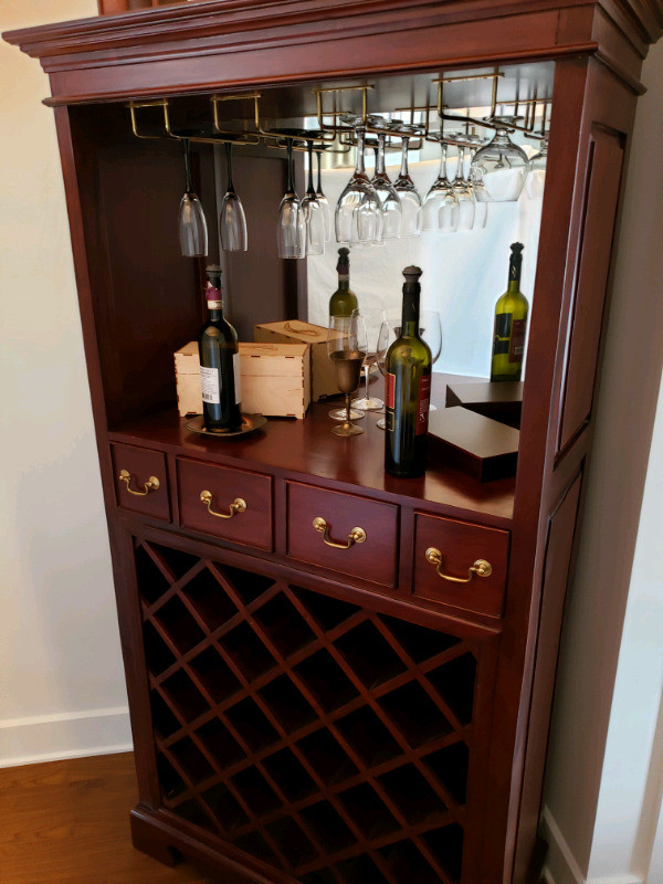 Wine rack dans Buffets et vaisseliers  à Ouest de l’Île