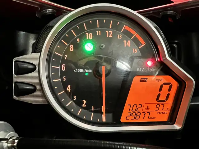 ❤️❤️❤️HONDA CBR1000RR SPEEDO 2008-2011❤️❤️❤️ in Motorcycle Parts & Accessories in Calgary - Image 6