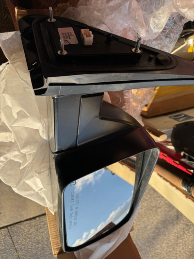 Side view mirror 