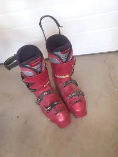 Ski boots size 13, View more