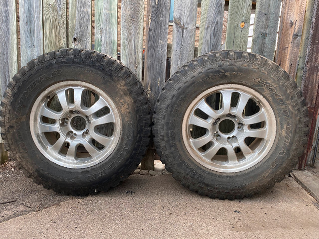 2 tires on rims 265 70R 17 in Tires & Rims in Thunder Bay