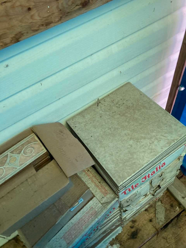 Tile 2 sizes dans Planchers et murs  à Ottawa - Image 2