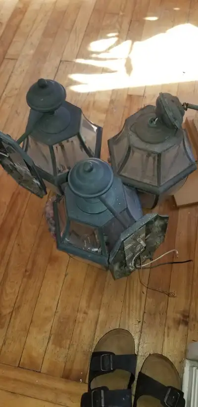 Free Heritage country style outdoor wall lighting, View more