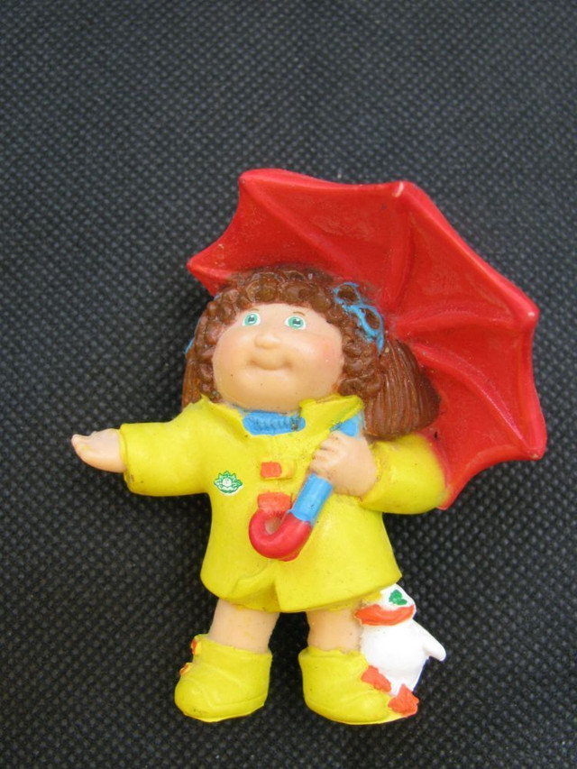 1984 CABBAGE PATCH KIDS 2.5" PVC FIGURES - COLLECTOR CONDITION in Toys & Games in St. Catharines - Image 2