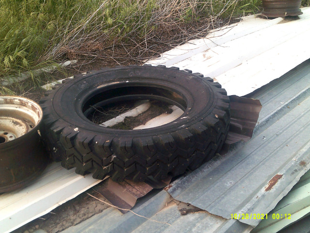 7.50 x 20 bias ply tire in Tires & Rims in Lethbridge - Image 2