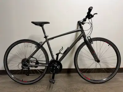 Garneau Urbania Hybrid Bike Medium 5.6-5.10’ Little used Tuned, View more