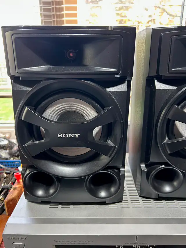 Sony STR-K840P home theater audio stereo receiver with speakers in Stereo Systems & Home Theatre in Mississauga / Peel Region - Image 3