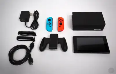 Nintendo Switch 1 - v2 no drift. Like new , View more