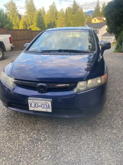Selling my 07 Honda civic selling because buying a truck there’s a dent on the trunk due to a quad....