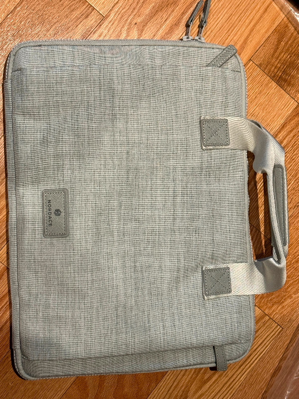 Sac ordinateur portable gris Nordace Siena II gray laptop bag dans Accessoires pour portables  à Ouest de l’Île - Image 4