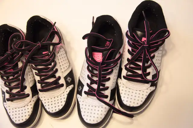 Soulier, FOX Racing Girl. 7. usagé. État Neuf.  Lire descr in Women's - Shoes in Québec City - Image 9