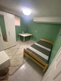 Basement floor room $850/month Available May 1st