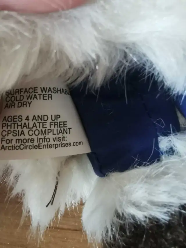 Arctic Circle Native Alaskan Doll  in Toys & Games in Calgary - Image 6