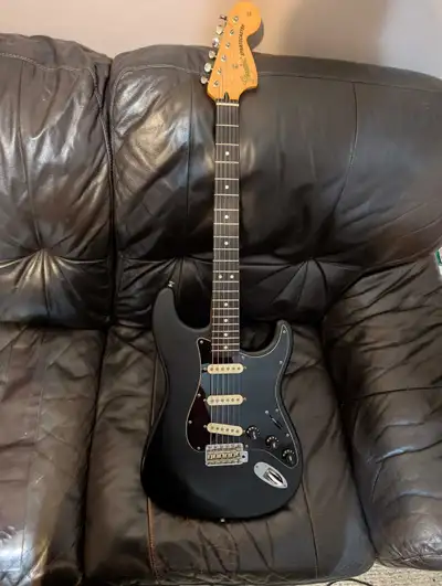 2002 Fender Stratocaster Deluxe (Mexico), View more