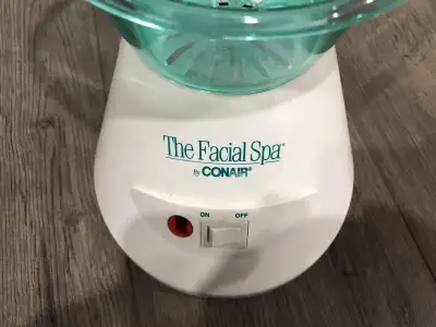 the Facial spa By Conair Asking $25
