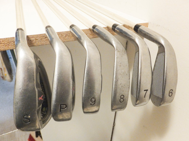 Ladies/Junior Iron Set - right in Golf in Sarnia - Image 2