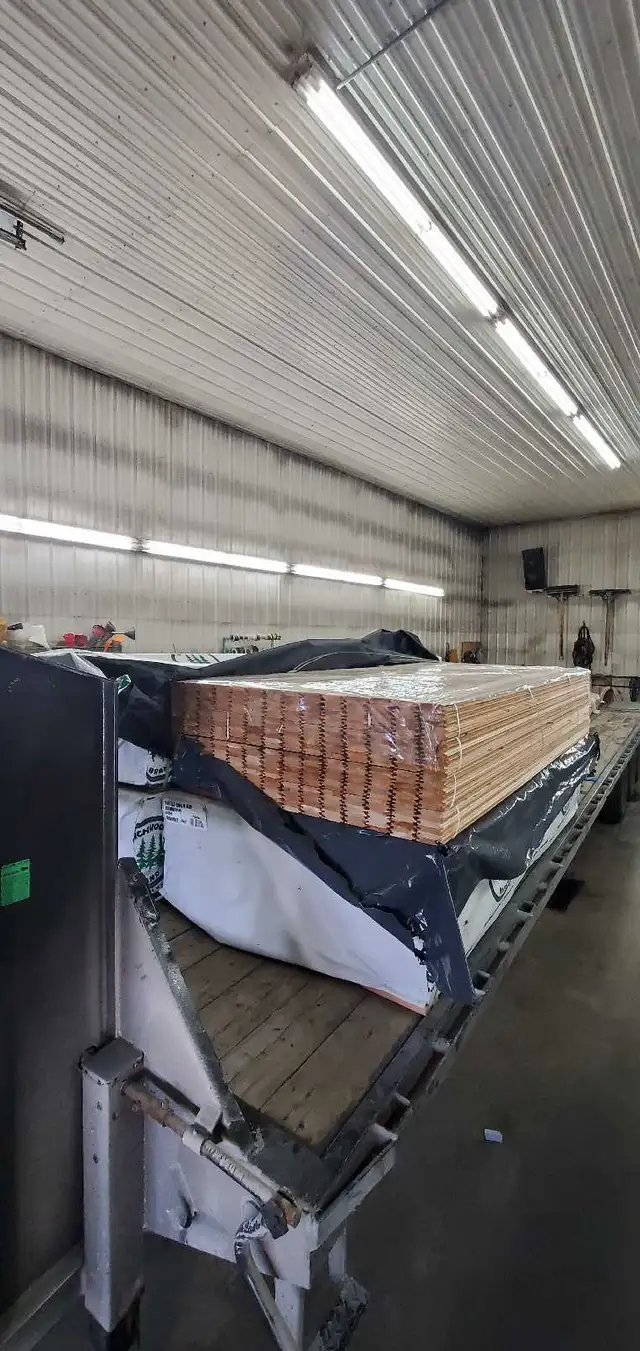 Cedar 1x4 in Other in Portage la Prairie - Image 3