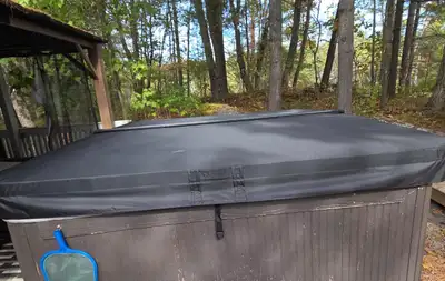 New hot tub cover (used for 3 months) - great condition, View more