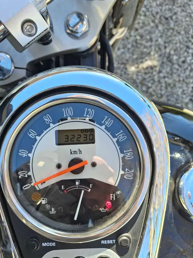 2006 Kawasaki Vulcan 900 in Street, Cruisers & Choppers in Woodstock - Image 7