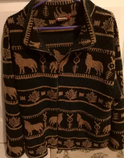Very Nice Cowichan Style Sweater/Jacket, View more