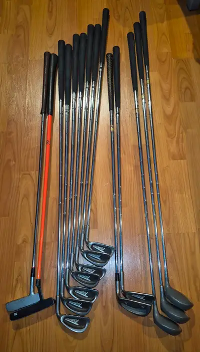 BATONS GOLF, View more