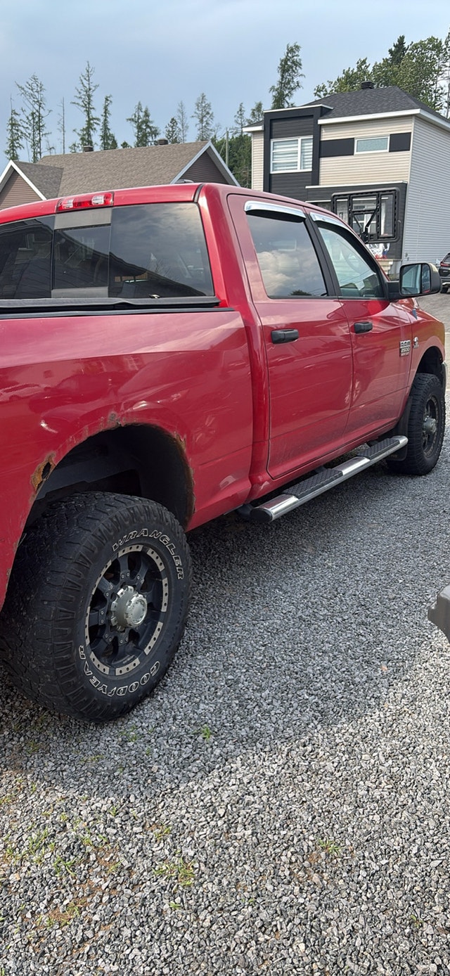 Dodge ram 2500 2012 cummins 6.7 — photo 3