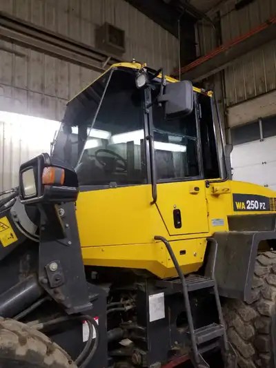 Specialized in windows tinting/ auto, residential, and commercial. Mobile tinting. Xpel ultimate fil...