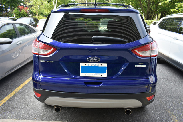 FORD ESCAPE 2013 in Cars & Trucks in Markham / York Region - Image 4