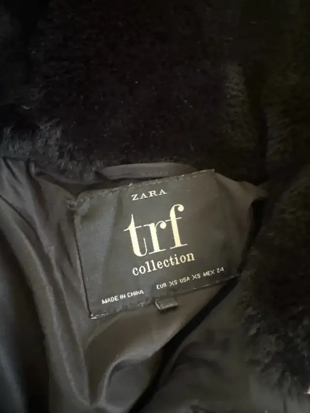 Zara Mid-Length Hooded Jacket in Women's - Tops & Outerwear in Markham / York Region - Image 4