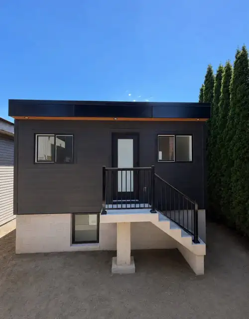 Brand new 900sq ft Garden Suite Available for Rent -Luxury finishes and stainless steel appliances -...