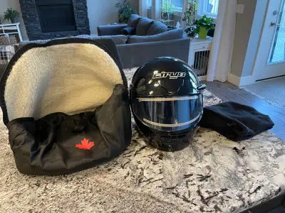 Cirus CS-10- Motorcycle Helmet and Padded Case, View more