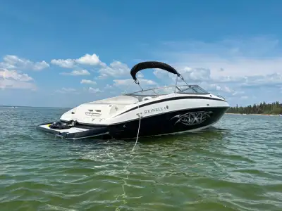 Looking to trade for a pontoon I have a 2007 Reinell 2450 with 5.7 EFI 325 HP Volvo penta drive arou...