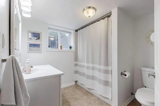 2-bedroom bachelor's unit (Basement) at Whitby, ON in Long Term Rentals in Oshawa / Durham Region - Image 10
