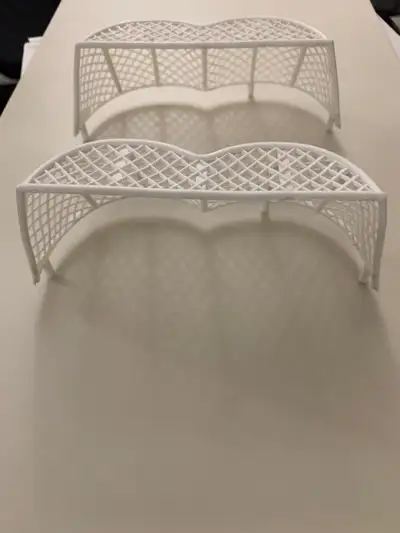 1960s Munro nets in great condition.