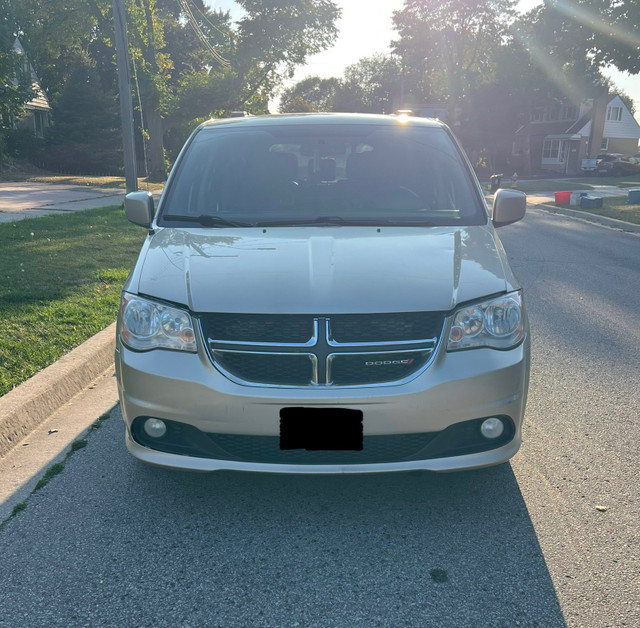 2016 dodge grand caravan  in Cars & Trucks in City of Toronto