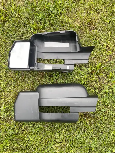 Set of 150 ford mirror extensions good cond