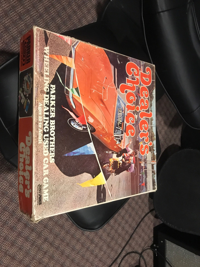 1970 dealers choice board game in Arts & Collectibles in Summerside
