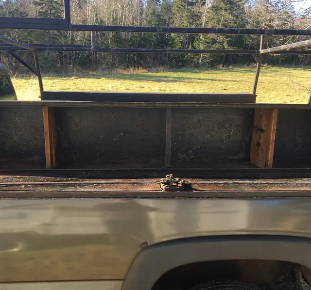 HEAVY DUTY LADDER RACK WITH TOOL BOXES in Other in Saint John - Image 4